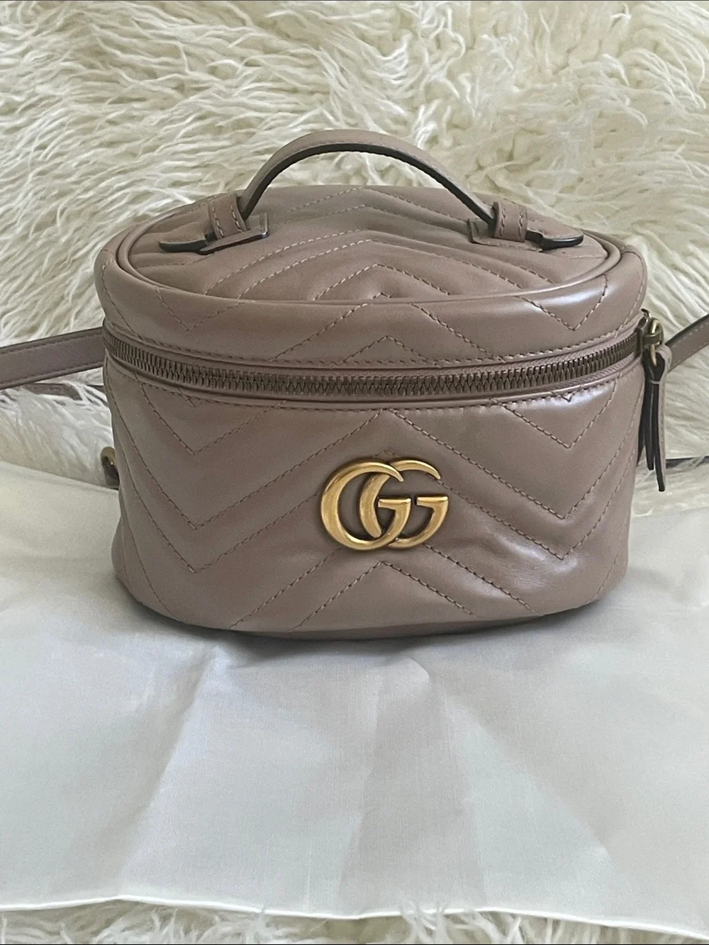 gucci mini round backpack Navy Calfskin Ophidia | myGemma Gucci expands the GG Marmont family with this compact backpack Gucci Ophidia Supreme Canvas Mini